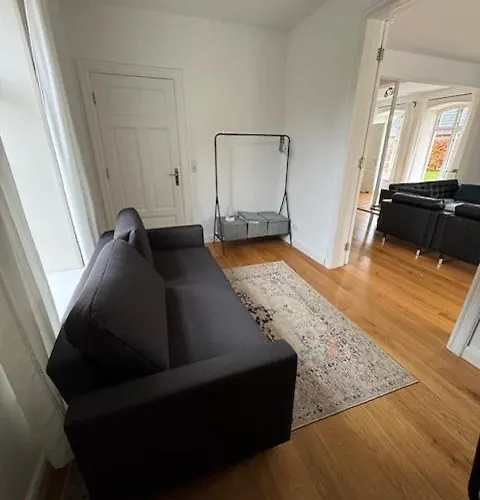 Semesterbostad Suederhuus Garding